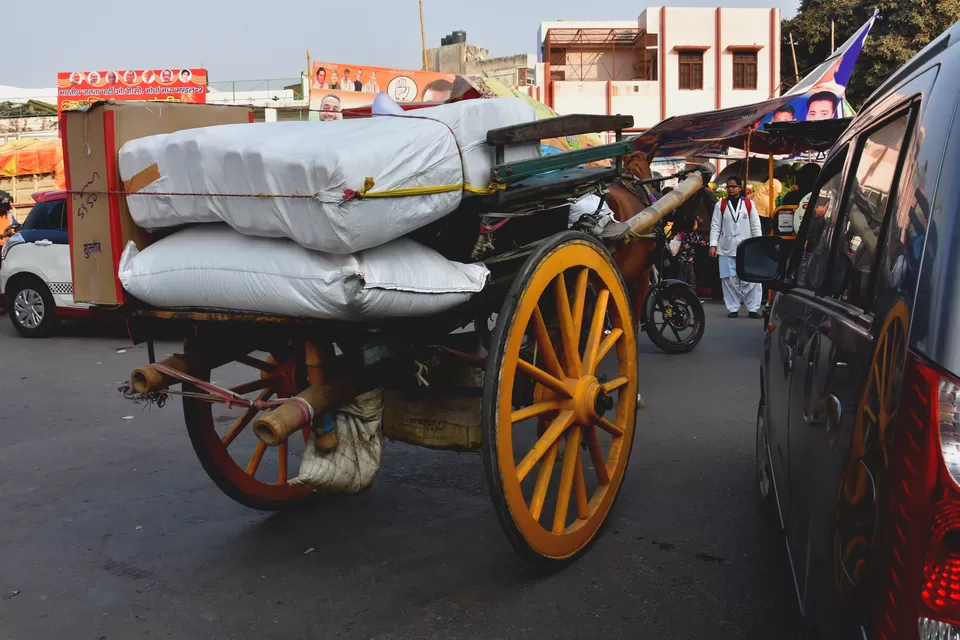 Photo of Prakash Ki Mashoor Kulfi : The Ultimate Kulfi Destination, 1st Lane, Mohan Market, Khayali Ganj, Aminabad, Lucknow, Uttar Pradesh, India by Aashu Jha