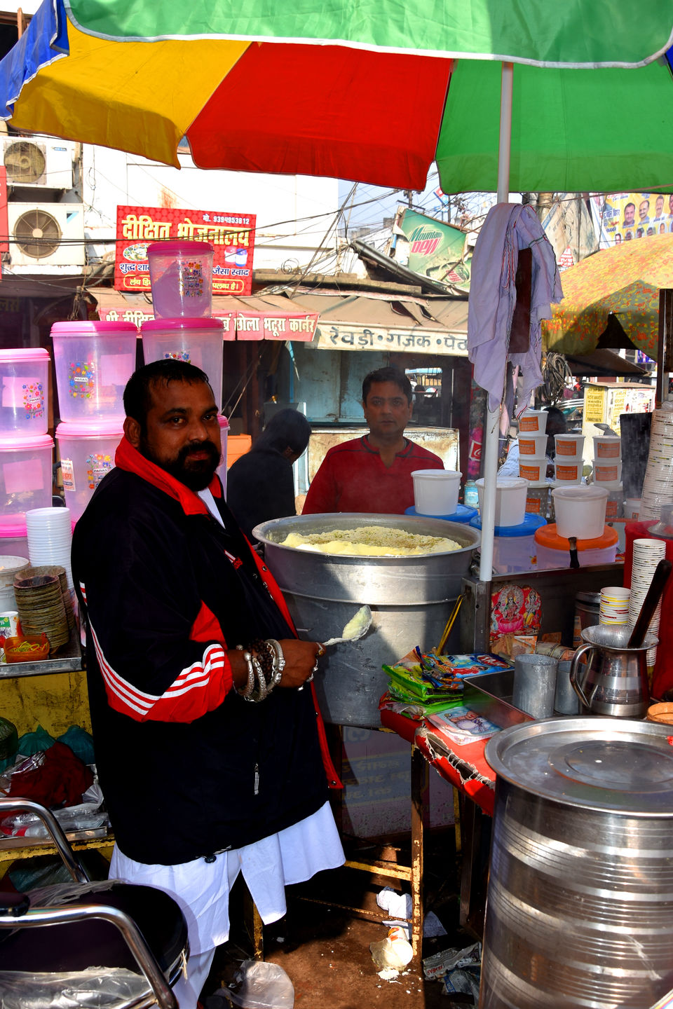 Photo of Chowk, Lucknow, Uttar Pradesh, India by Aashu Jha