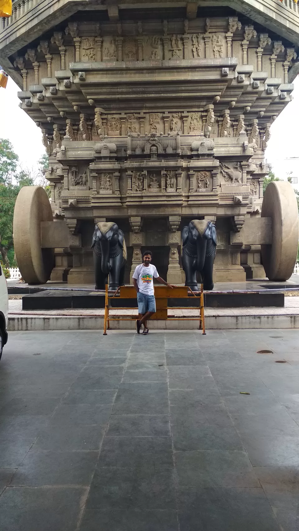 Photo of Valluvar Kottam, Valluvar Kottam High Road, Tirumurthy Nagar, Nungambakkam, Chennai, Tamil Nadu, India by Girish Hiranand