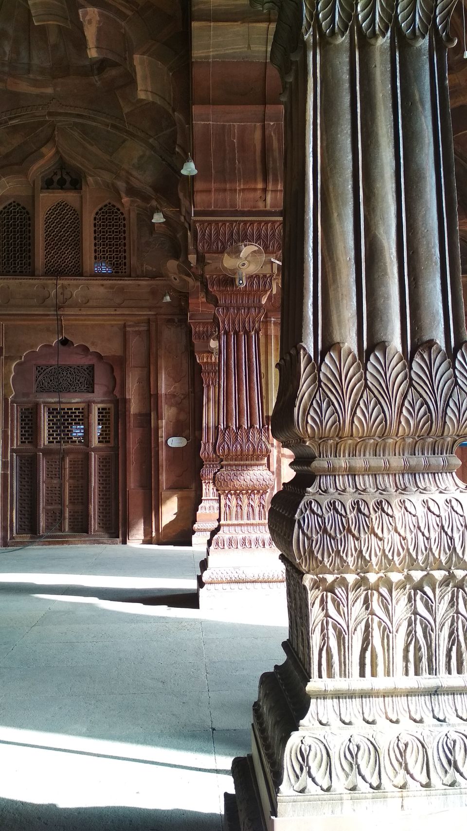 Photo of Taj-ul-Masjid Road, Kohefiza, Bhopal, Madhya Pradesh, India by Girish Hiranand