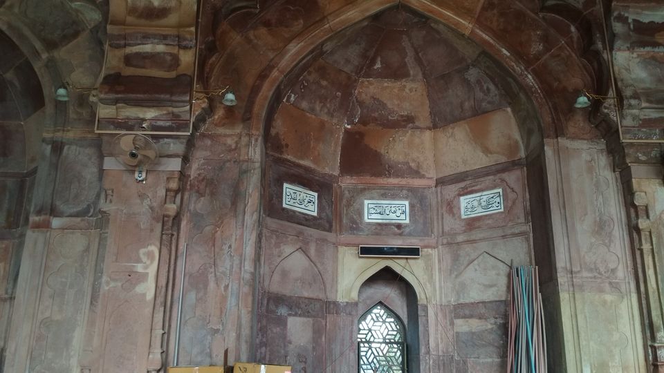Photo of Taj-ul-Masjid Road, Kohefiza, Bhopal, Madhya Pradesh, India by Girish Hiranand