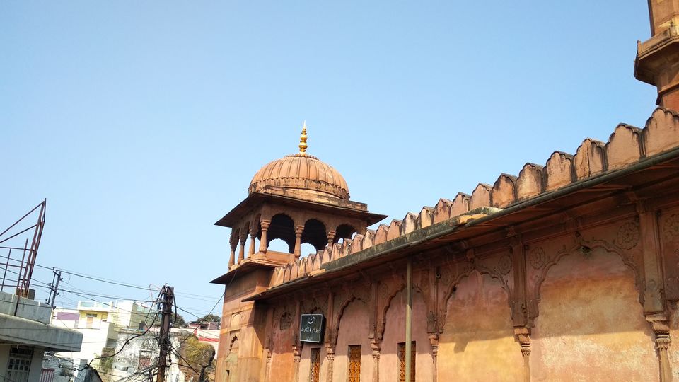Photo of Moti Masjid, Hawamahal Road, Opposite Moti Masjid, Chowki Talaiya, Talaiya, Bhopal, Madhya Pradesh, India by Girish Hiranand