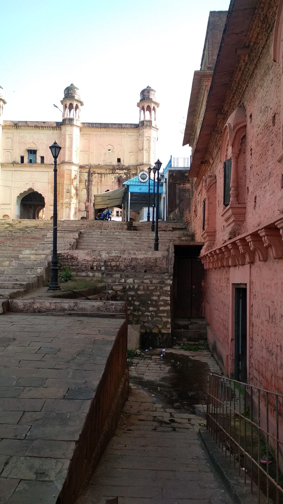 Photo of Gauhar Mahal, VIP Road, Nakkar Khana, Peer Gate Area, Bhopal, Madhya Pradesh, India by Girish Hiranand