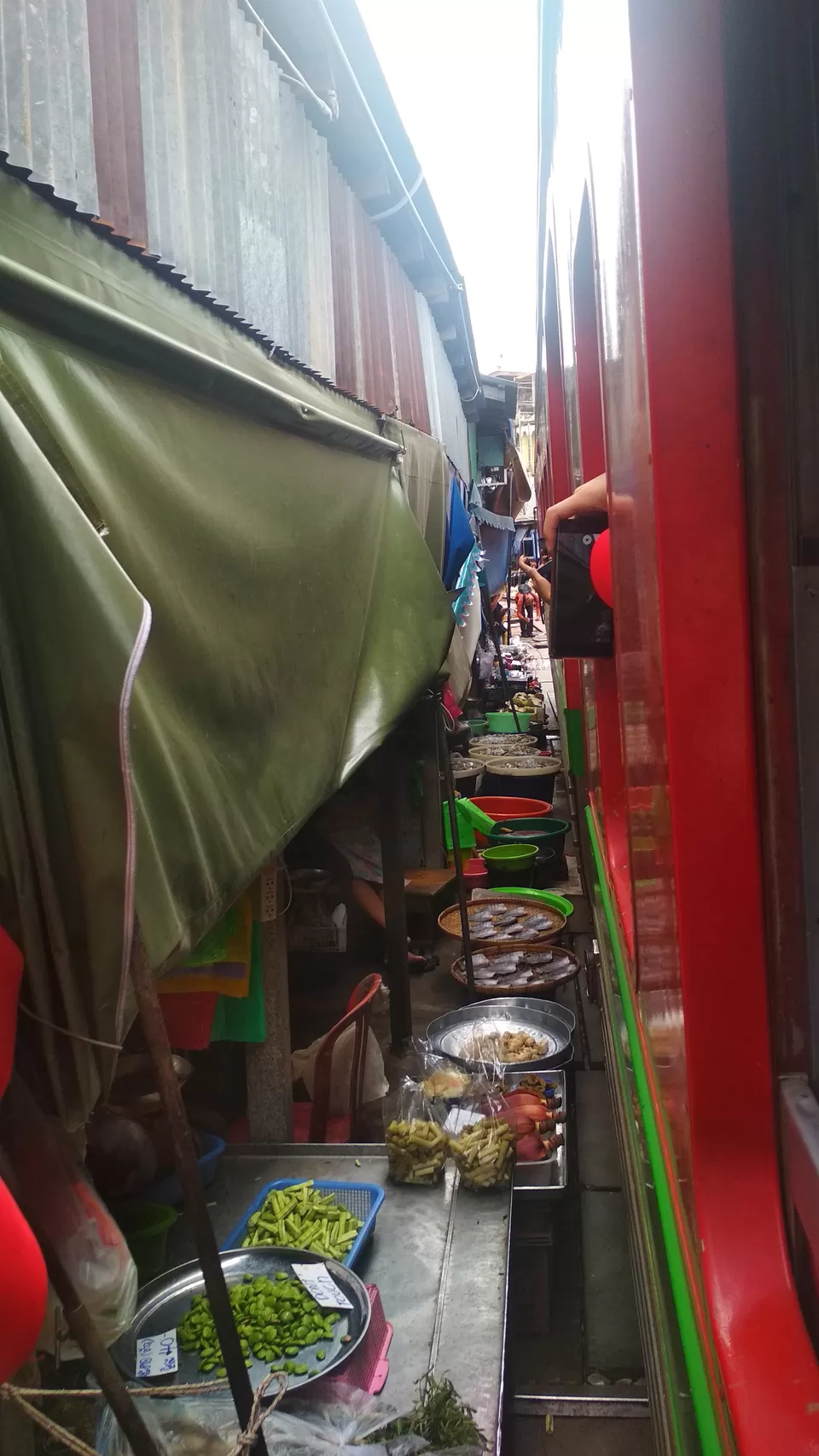 Photo of Your Guide from MaeKlong Railway Market to Bangkok by Train-Ferry-Bus, all less than 50 Thai Baht ! by Girish Hiranand