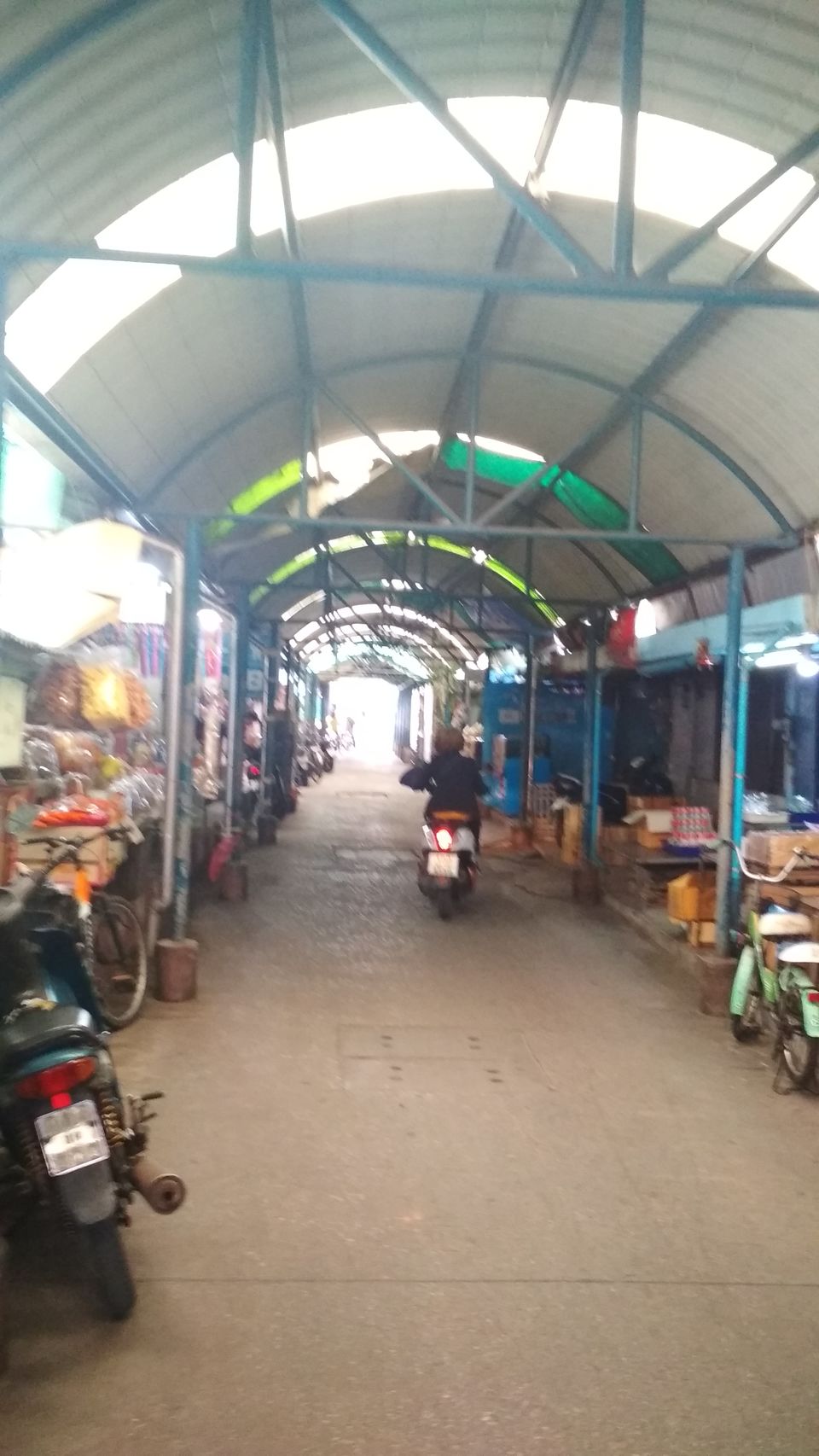 Photo of Your Guide from MaeKlong Railway Market to Bangkok by Train-Ferry-Bus, all less than 50 Thai Baht ! by Girish Hiranand