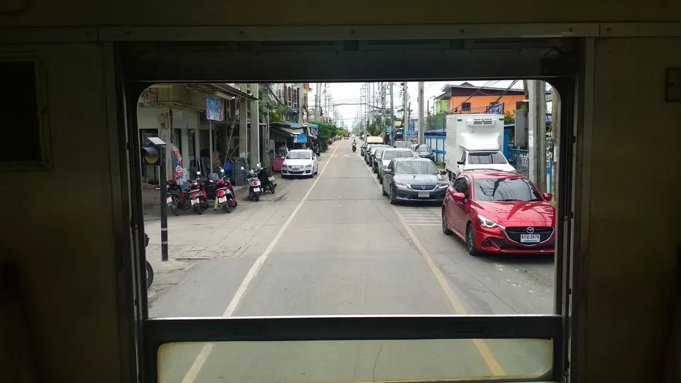 Photo of Maha Chai Station, Mahachai, Mueang Samut Sakhon District, Samut Sakhon, Thailand by Girish Hiranand