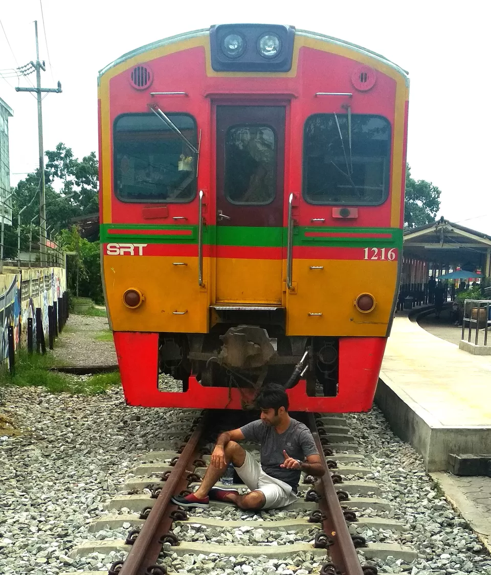 Photo of Your Guide from MaeKlong Railway Market to Bangkok by Train-Ferry-Bus, all less than 50 Thai Baht ! by Girish Hiranand