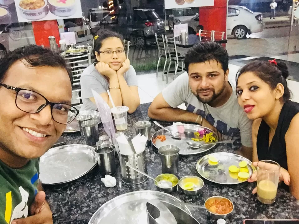 Photo of Highway King Restaurant, Kasba Bansur, Rajasthan, India by Sunil Dutt Singla