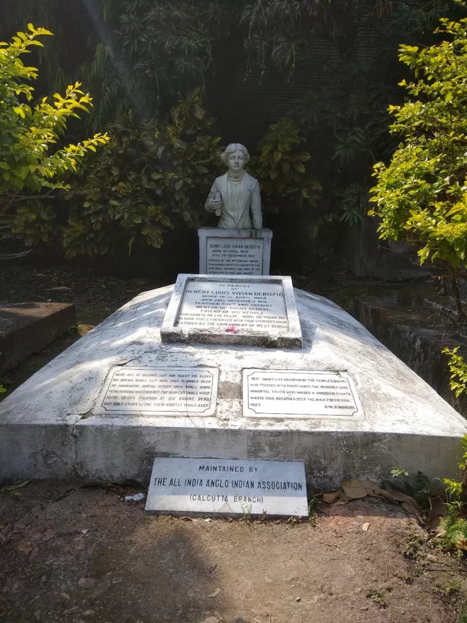Photo of Park Street Cemetery, Mullick Bazar, Park Street area, Kolkata, West Bengal, India by Priya Chowdhary