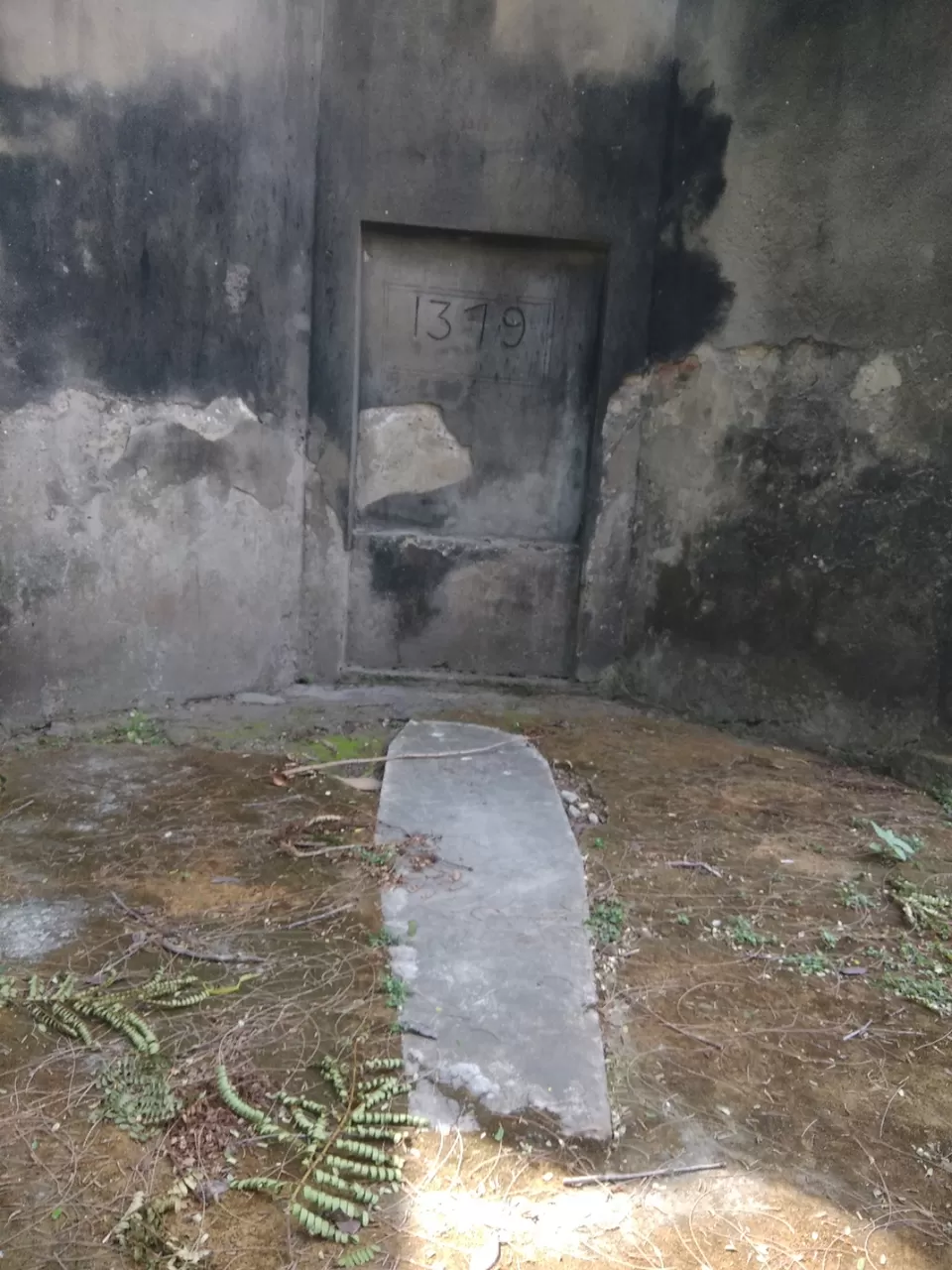 Photo of Park Street Cemetery, Mullick Bazar, Park Street area, Kolkata, West Bengal, India by Priya Chowdhary