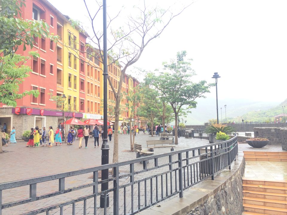 Photo of An Italian architecture town in Maharshtra, India by Shatakshi Gupta