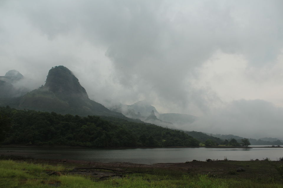 Photo of Devkund..an hidden gem of Maharashtra.. 2/10 by Shatakshi Gupta
