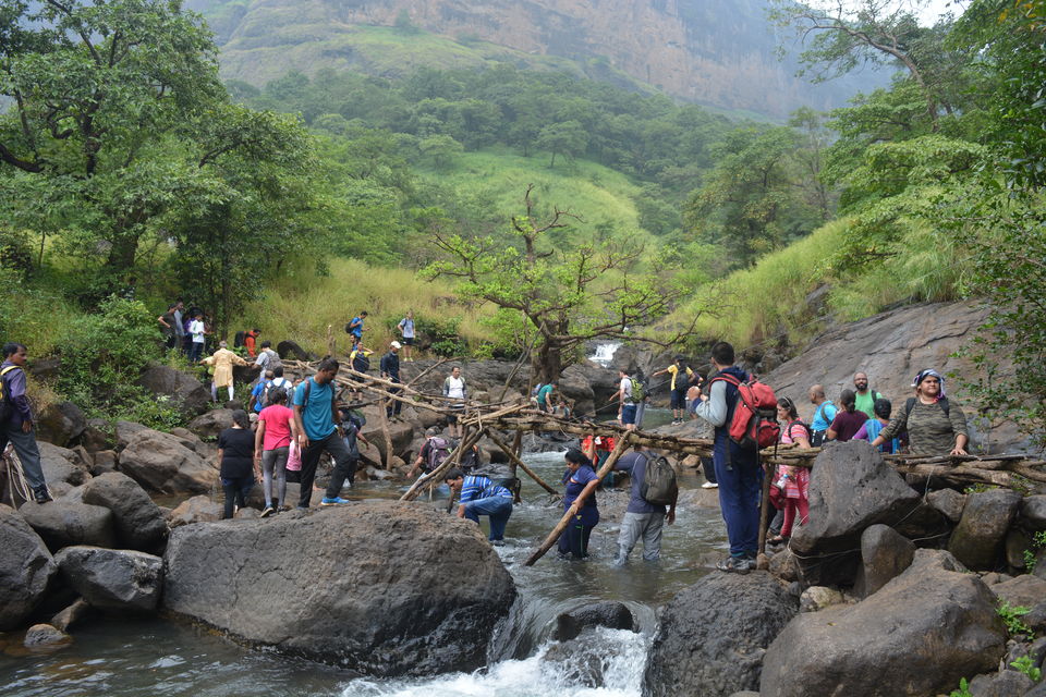 Photo of Devkund..an hidden gem of Maharashtra.. 8/10 by Shatakshi Gupta