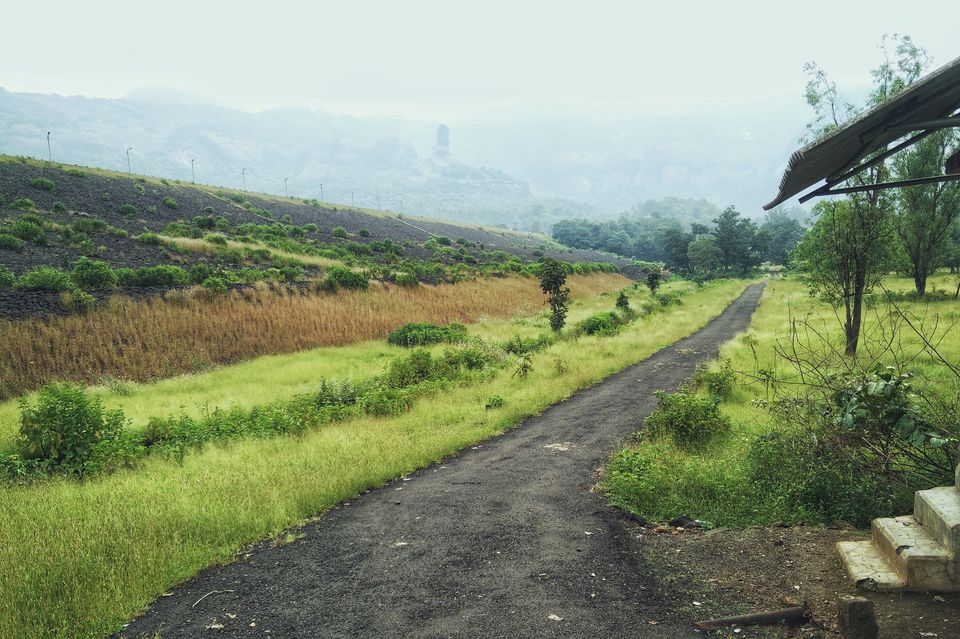 Photo of Devkund..an hidden gem of Maharashtra.. 9/10 by Shatakshi Gupta