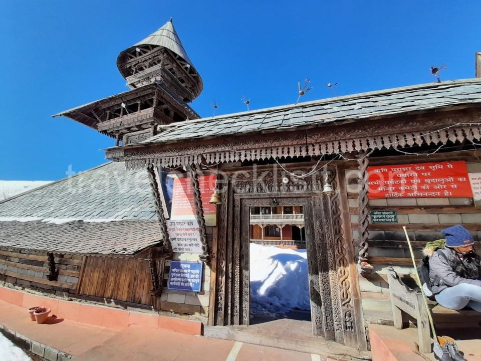 Photo of Guide to Prashar Lake Trek, the land of floating Island 7/9 by Shatakshi Gupta