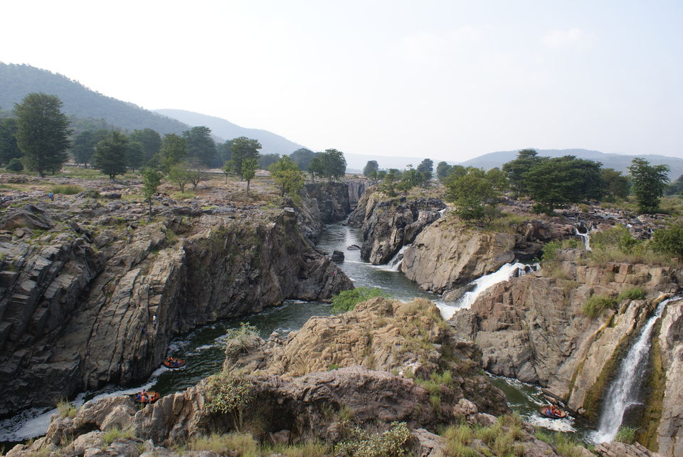 Photo of Hogenakkal Falls - the place between two states 12/24 by Subhrajyoti Parida