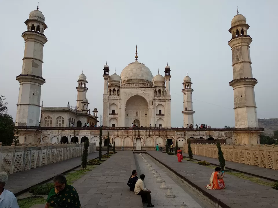 Photo of Bibi Ka Maqbara, Begumpura, Aurangabad, Maharashtra, India by Vivek Jadhav