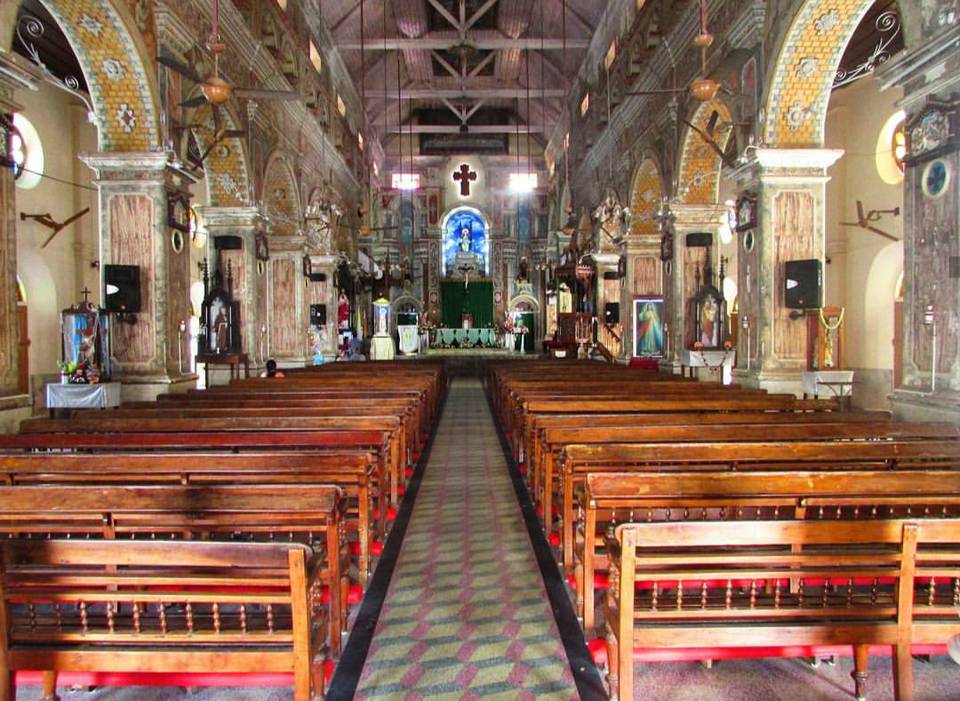 Photo of Santa Cruz Cathedral Basilica, Bastian Street, Fort Nagar, Fort Kochi, Kochi, Kerala, India by Shireena Jose