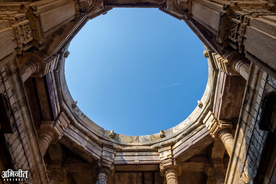 Photo of Champaner- Defining the Allure of Offbeat India! 12/18 by Juhi Gautam