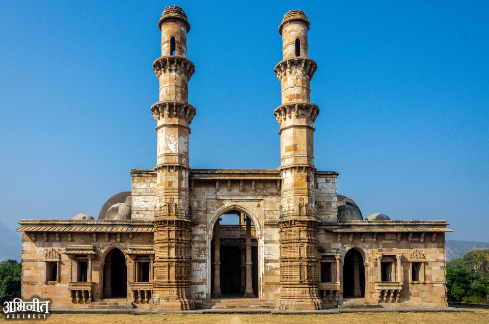 Photo of Champaner- Defining the Allure of Offbeat India! 11/18 by Juhi Gautam