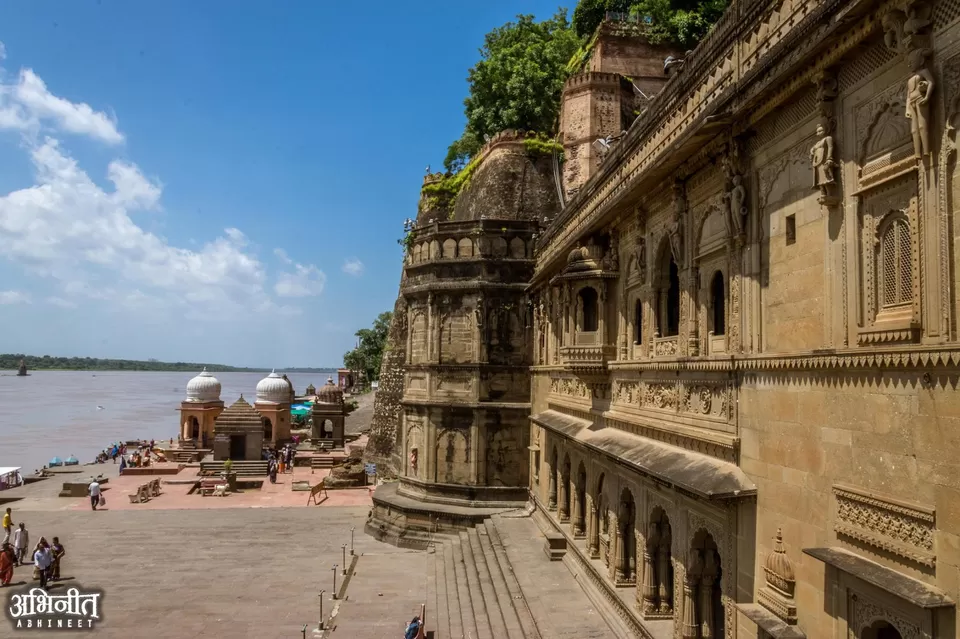 Photo of Ahilya Fort, Maheshwar, Madhya Pradesh, India by Juhi Gautam
