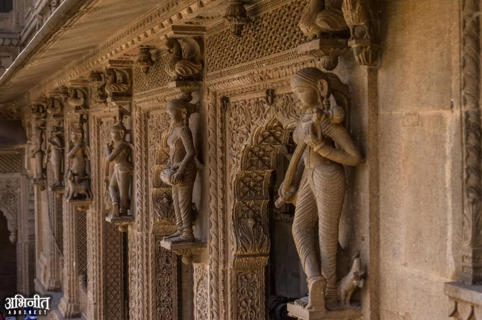 Photo of Ahilya Fort, Maheshwar, Madhya Pradesh, India by Juhi Gautam