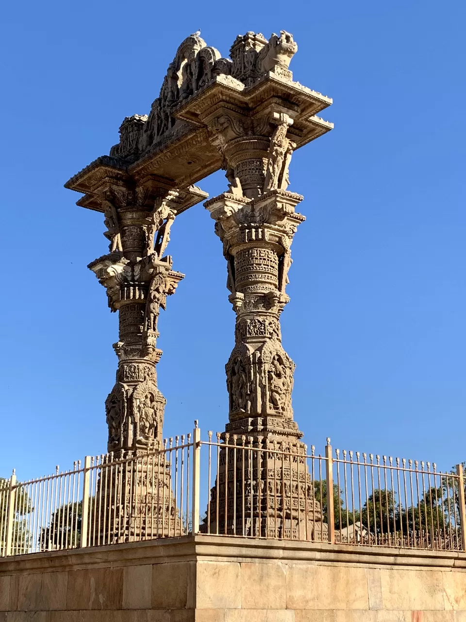 Photo of Kirti Toran, near Sharmistha Lake, Ashapura, Vadnagar, Gujarat, India by Juhi Gautam
