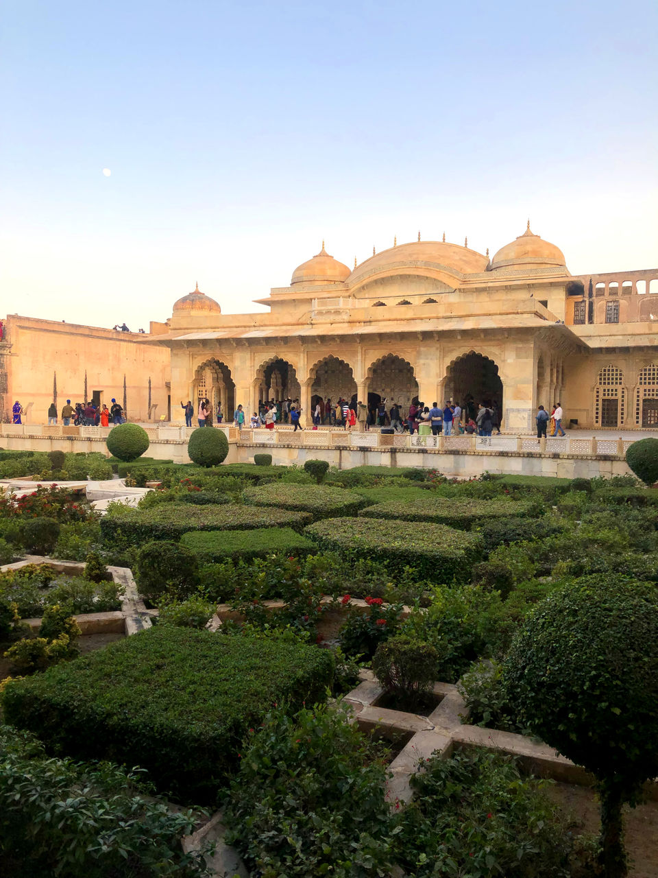 Photo of Amer Palace and Fort, Amer Road, Devisinghpura, Amer, Rajasthan, India by Abagfullofmaps