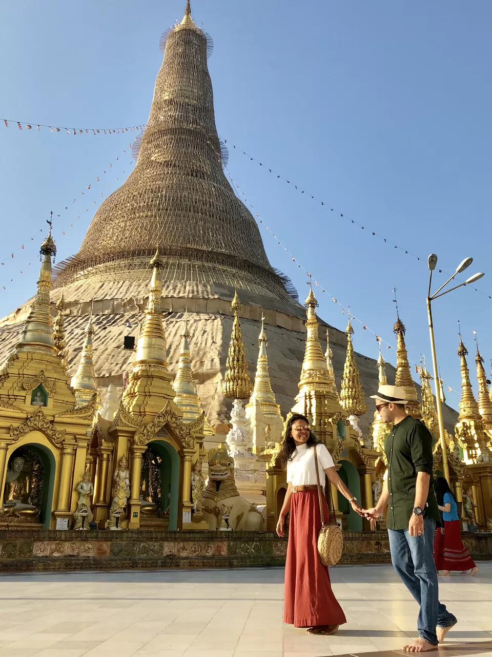 Photo of Shwedagon Pagoda, Yangon, Myanmar (Burma) by Abagfullofmaps