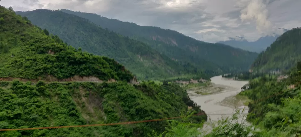 Photo of Valley of flowers Trek (Unforgettable experience) #viewfromthetop by Anant Singh Rajput