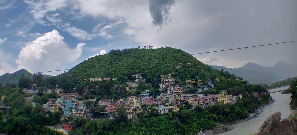Photo of Valley of flowers Trek (Unforgettable experience) #viewfromthetop by Anant Singh Rajput