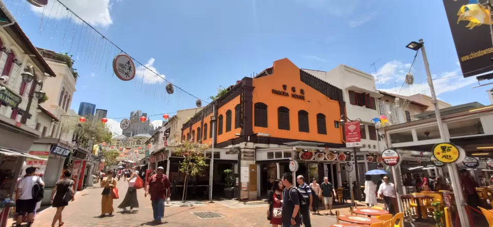 Photo of Chinatown, Singapore by The Globetrottersoul 