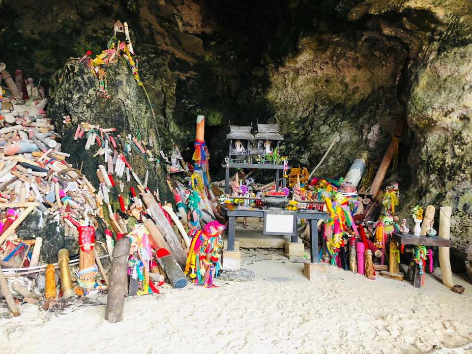 Photo of Krabi, Thailand by Reshu Bedi