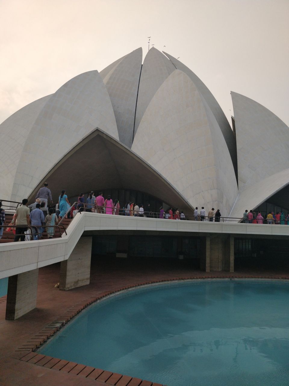 Photo of Lotus Temple, Lotus Temple Road, Bahapur, Shambhu Dayal Bagh, Kalkaji, New Delhi, Delhi, India by Aman jain
