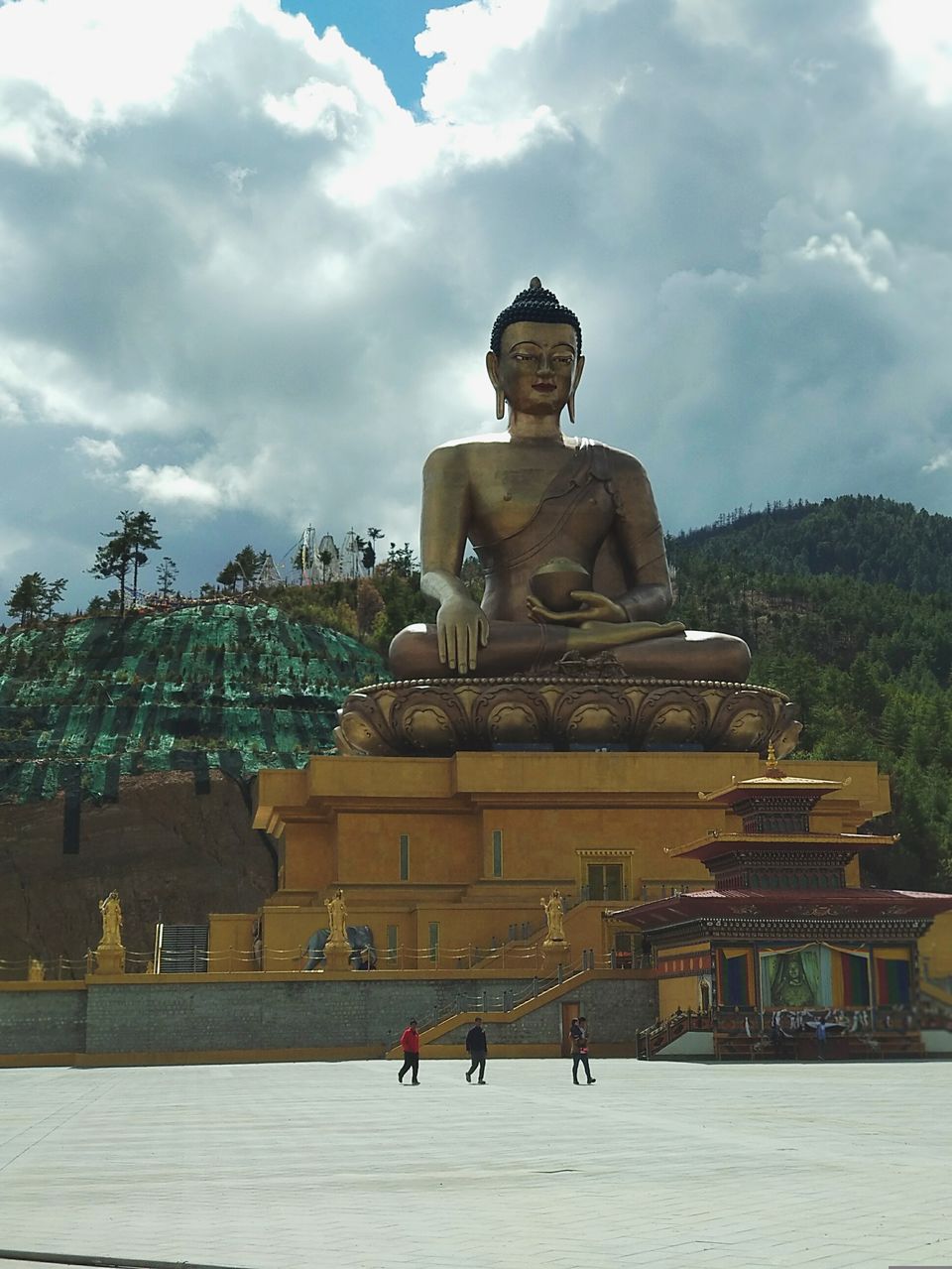 Photo of 6 reasons why you must visit Bhutan 7/9 by Vinay Chelwani