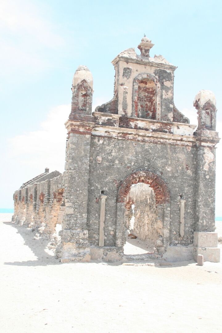 Photo of Dhanushkodi Beach, Tamil Nadu, India by Dijo cj