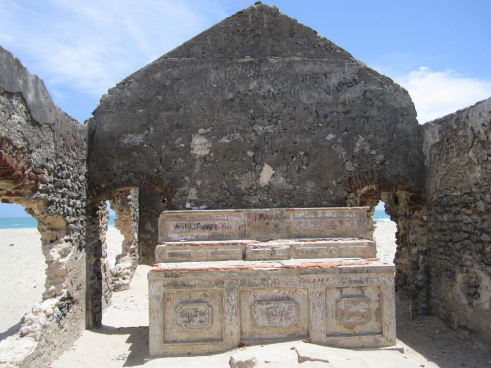 Photo of Dhanushkodi Beach, Tamil Nadu, India by Dijo cj