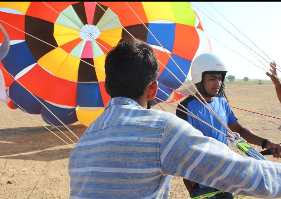 Photo of Parasailing - An experience of flying @Jaiselmer by Al- Zaim