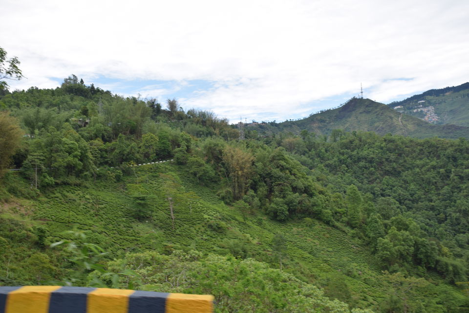 Photo of Darjeeling, West Bengal, India by Kabira Speaking