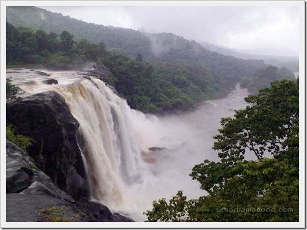 Photo of Athirappilly Water Falls, Pariyaram, Kerala by Kabira Speaking