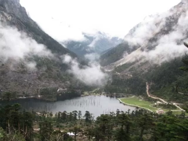 Photo of अरुणाचल प्रदेश, India by Kabira Speaking