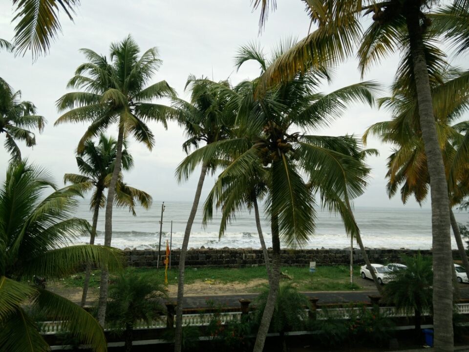 Photo of Cherai Beach, Vypin, Kerala, India by Novita Arora