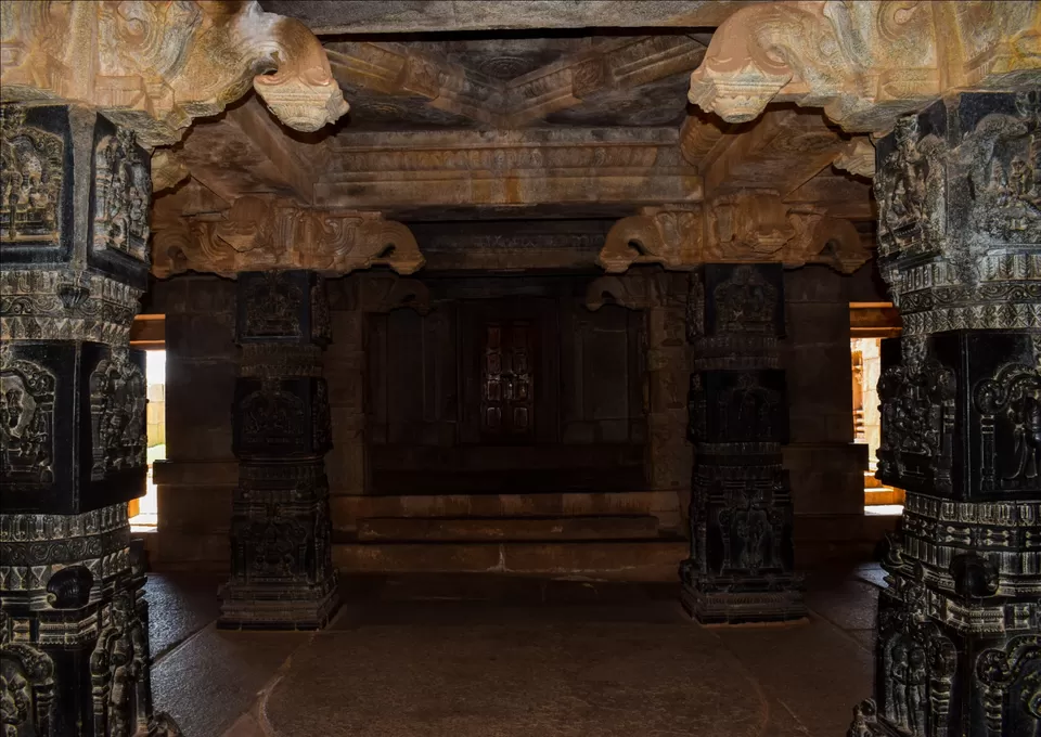 Photo of Hazara Rama Temple, Karnataka, India by Dr. Kamal