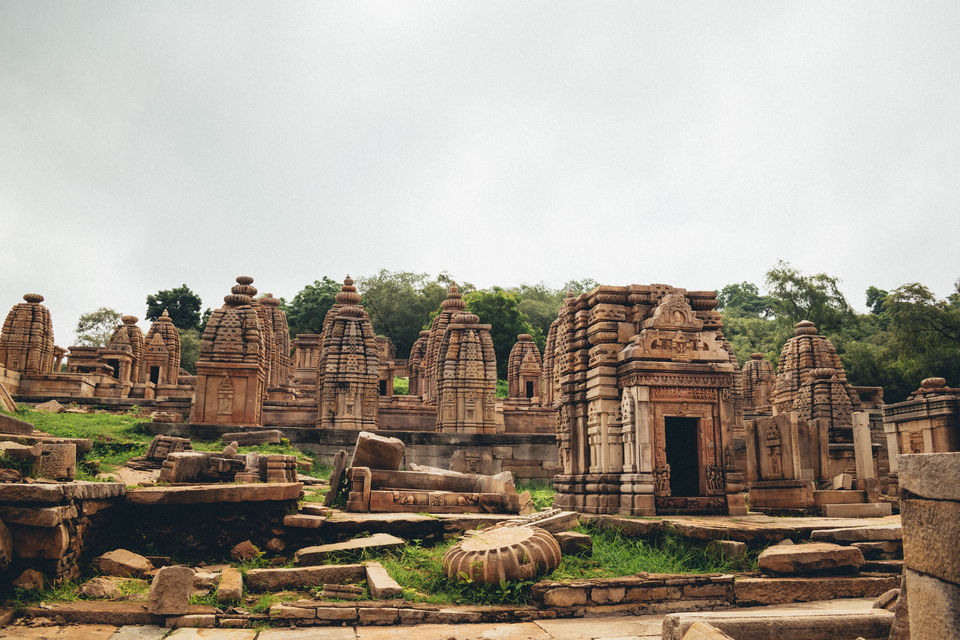 Photo of Bateshwar Temple, Morena, Madhya Pradesh, India by Shubham Shrivastava