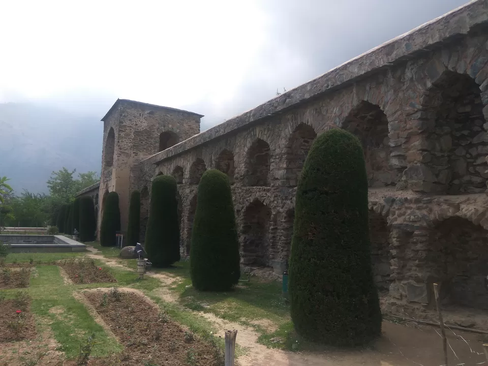 Photo of Pari Mahal, Srinagar by Tanushree Jain