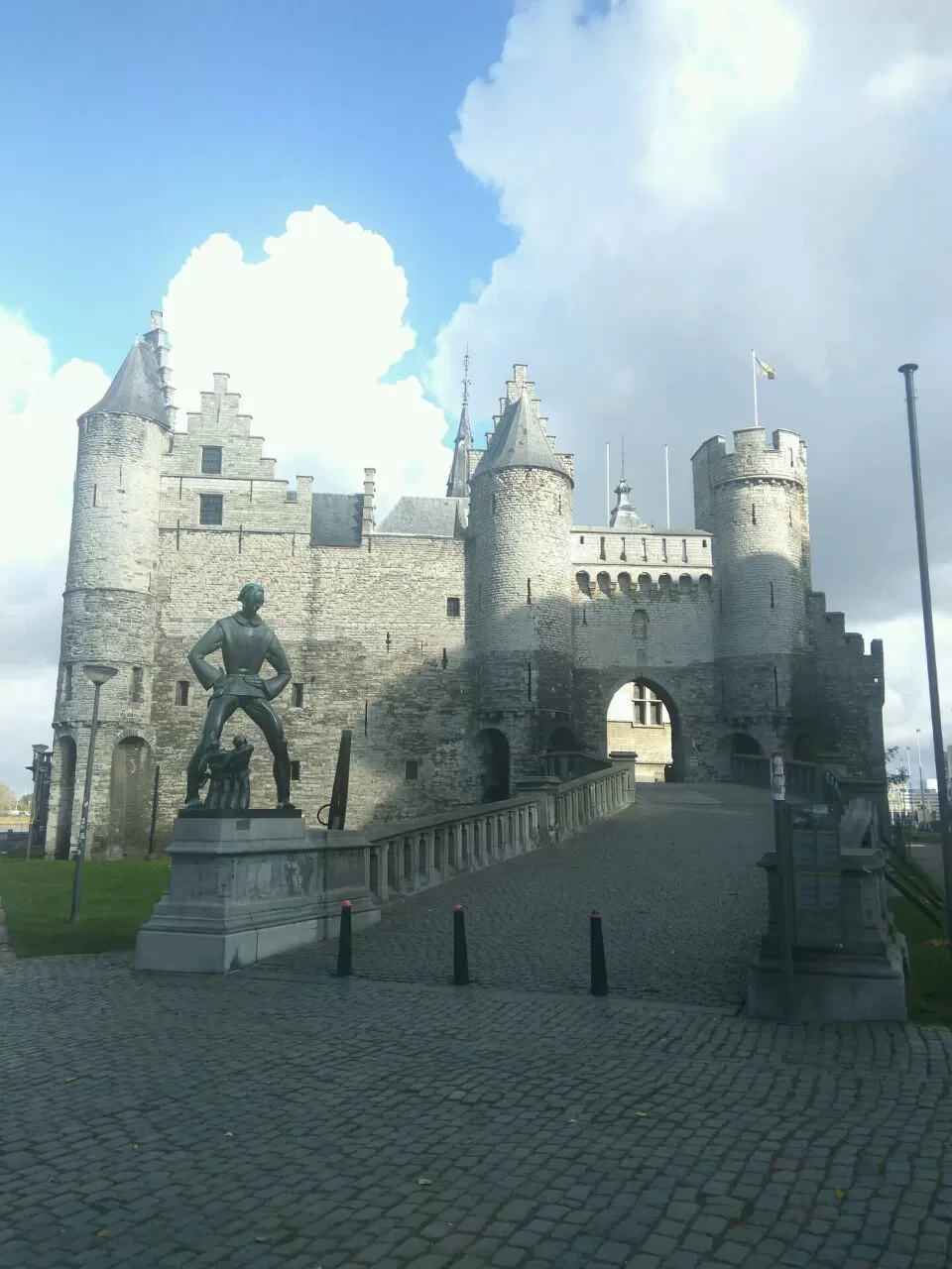 Photo of Port of Antwerp, Zaha Hadidplein, Antwerp, Belgium by Tanushree Jain
