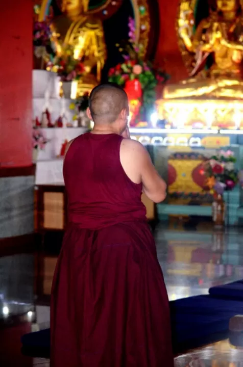 Photo of Namdroling monastery by Pria