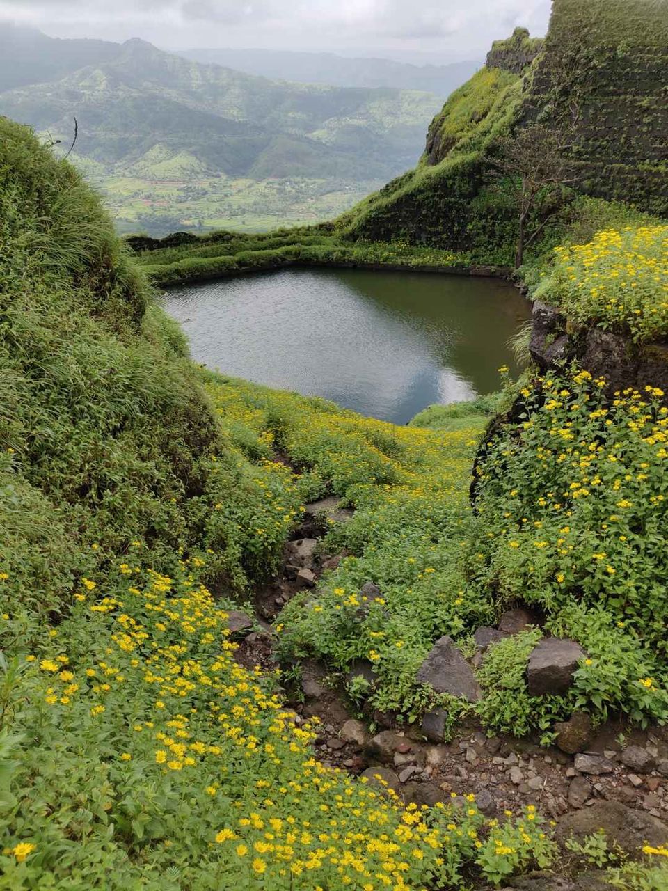 Photo of Historical Range Trek from Mighty Rajgad to Massive Torna.. 21/44 by Frantic_Feets