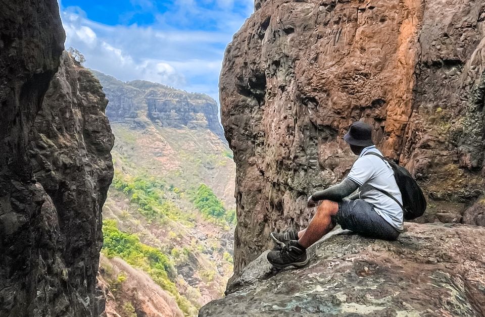 Photo of Road Trip to Thrilling Valley of Shadow Trek: Sandhan Valley, Sahyadri Mountain Range, Maharashtra by Vishal Khomane