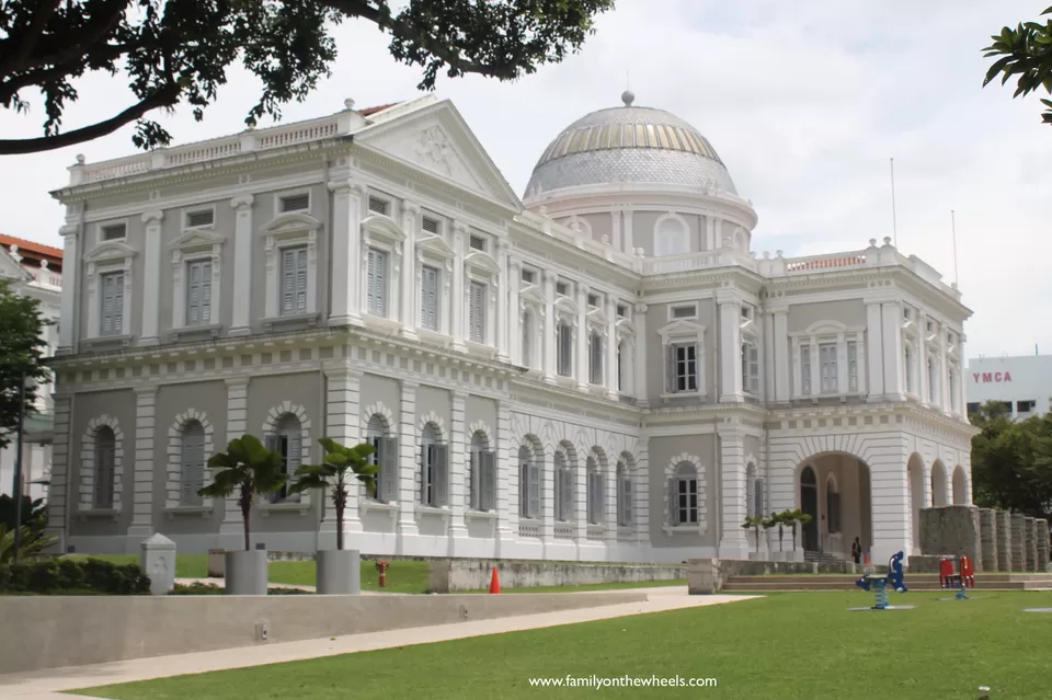 Photo of Stamford Road, National Museum of Singapore, Singapore by Family on the wheels